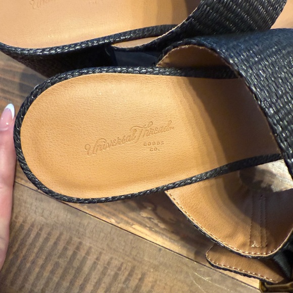 Universal Thread Black Woven Sandals with Gold Buckle - Picture 3 of 4